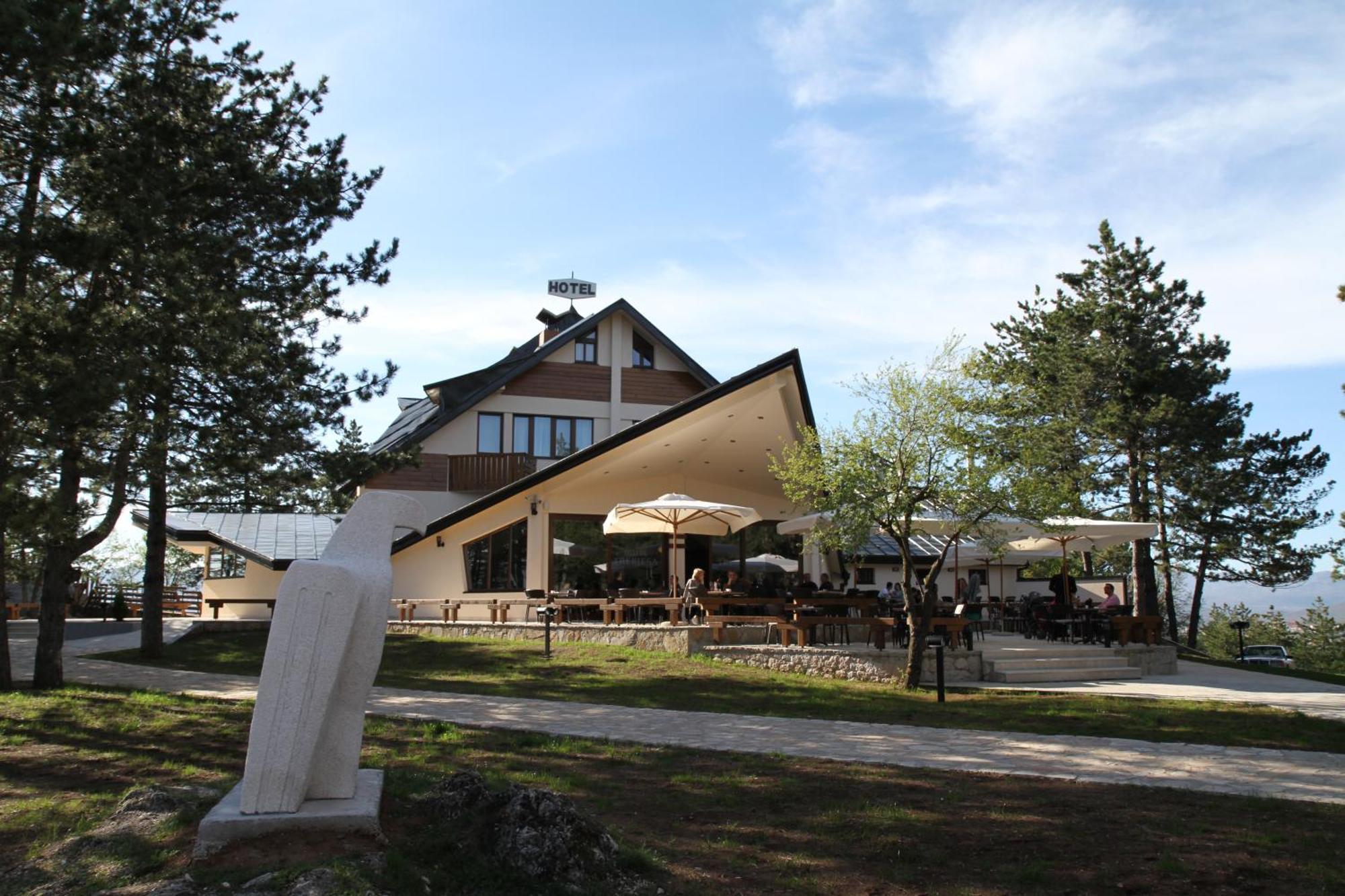 Hotel Trebjesa Nikšić 외부 사진